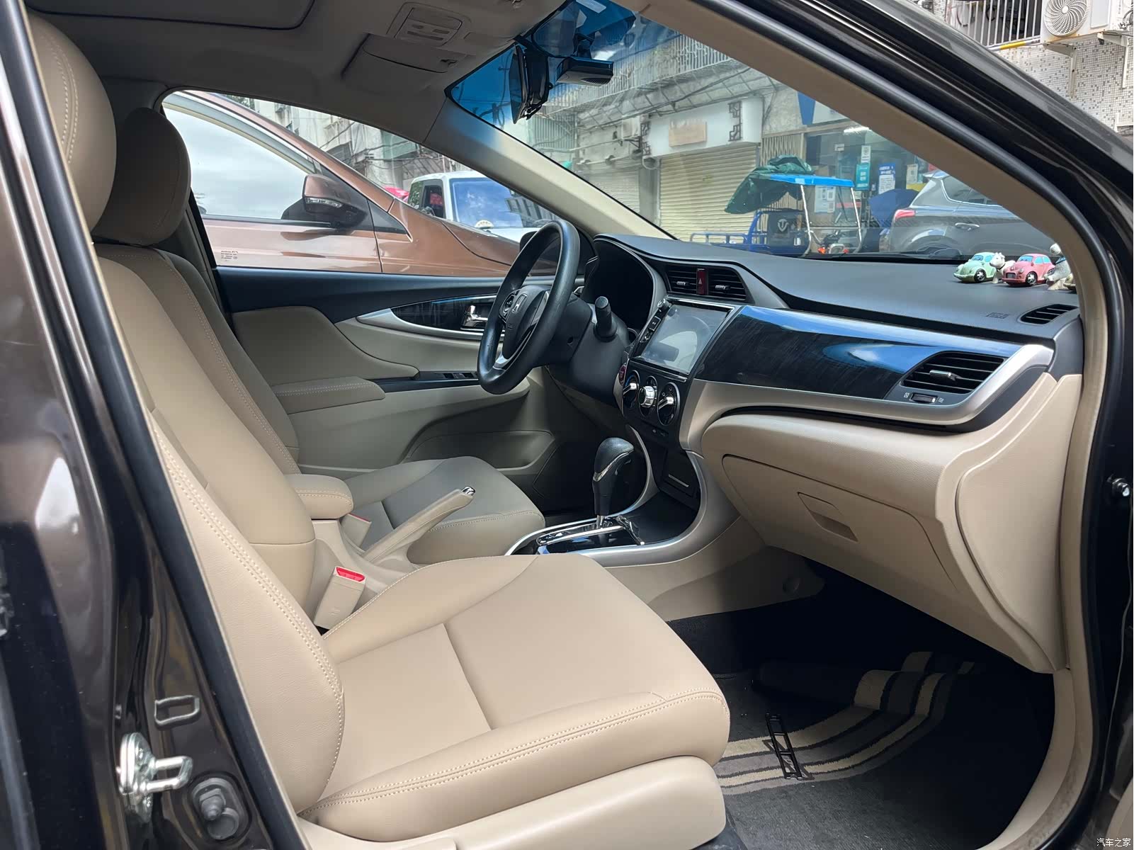 Honda Crider, 2014 7