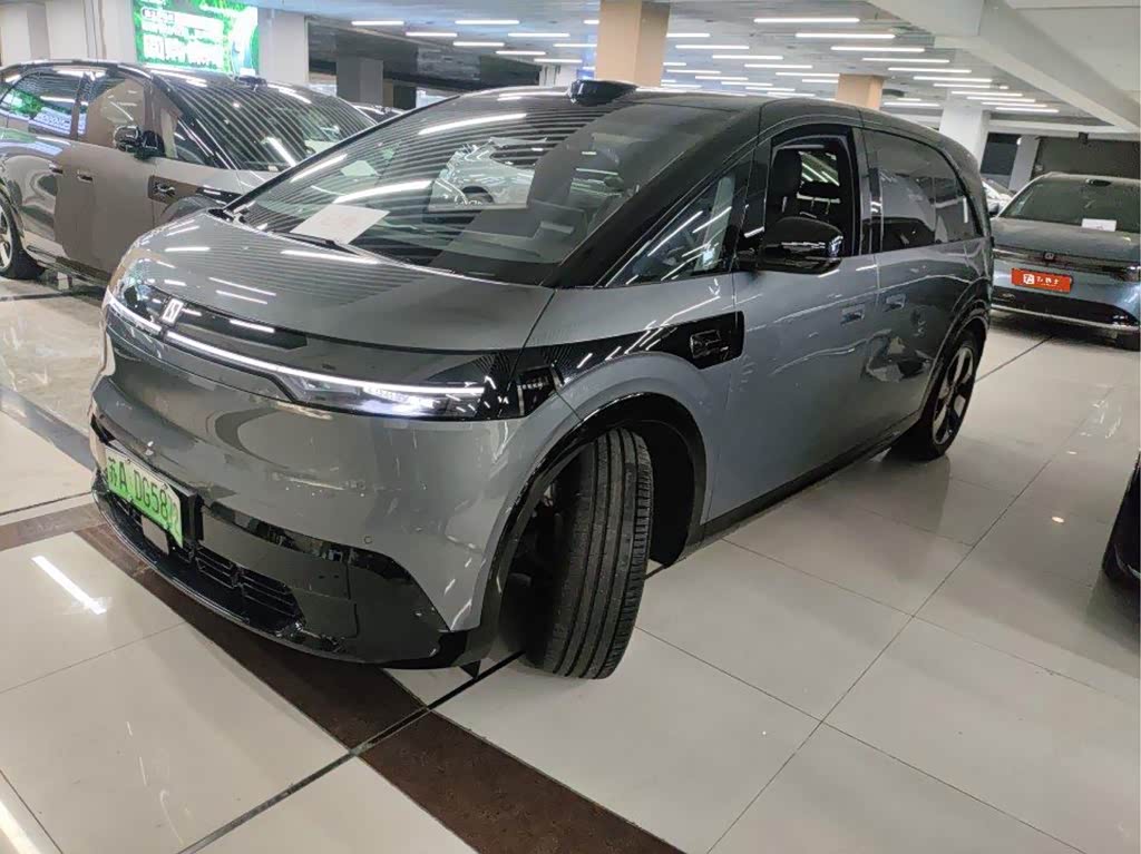 Zeekr Mix 2025 Smart Drive