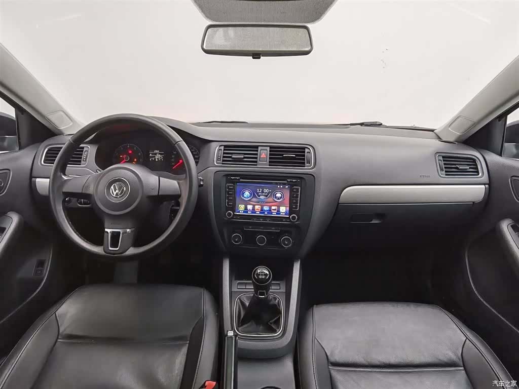 Volkswagen Sagitar, 2014 все фото