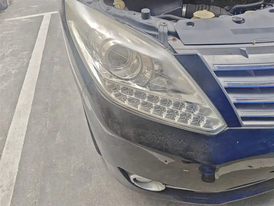 Forthing Popular CM7