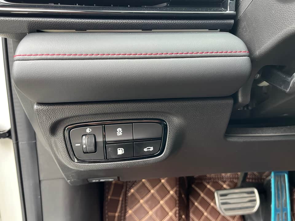 Trumpchi Shadow Leopard