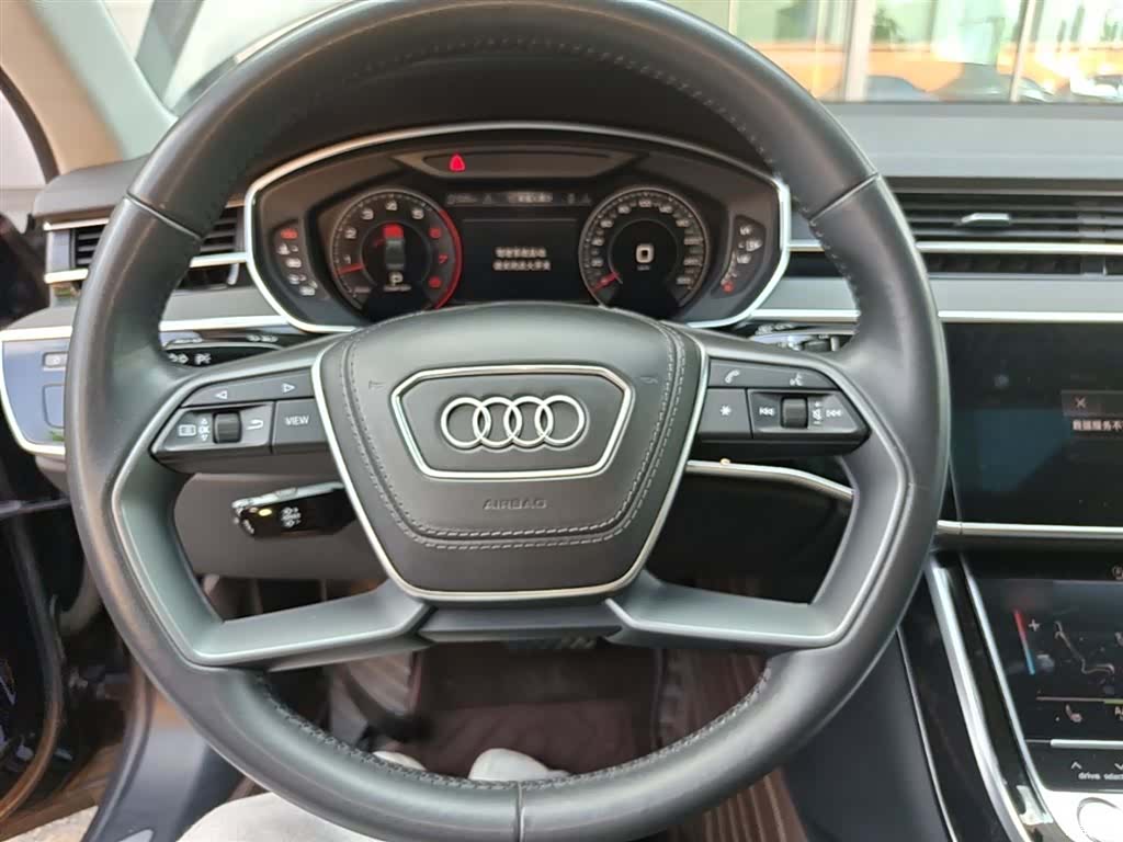 Audi A8L, 2018 11