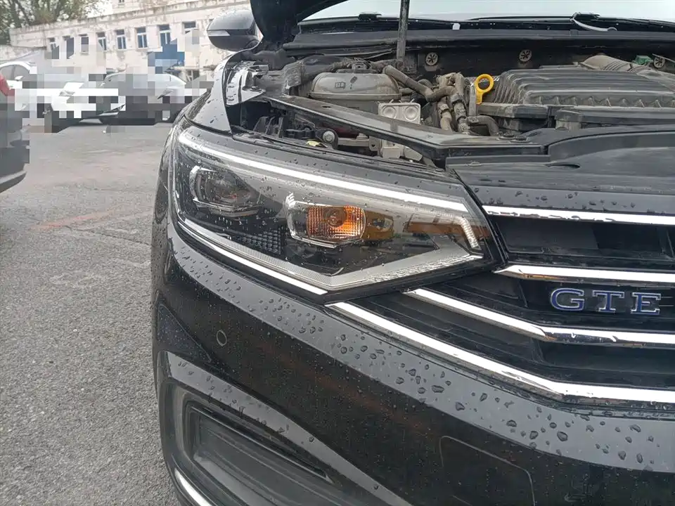 Volkswagen Magotan GTE