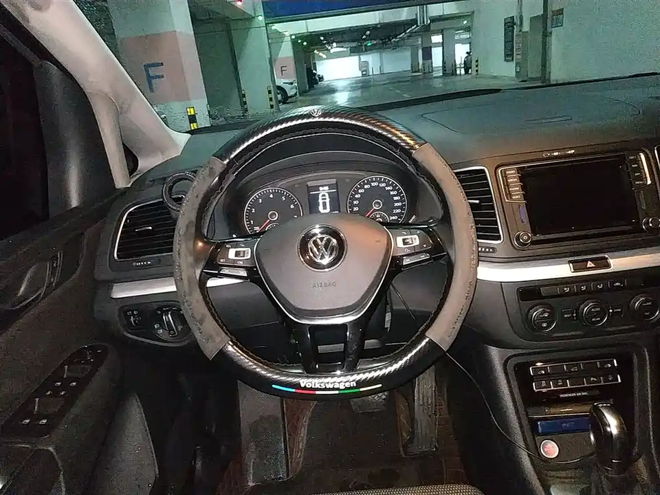 Volkswagen Charon