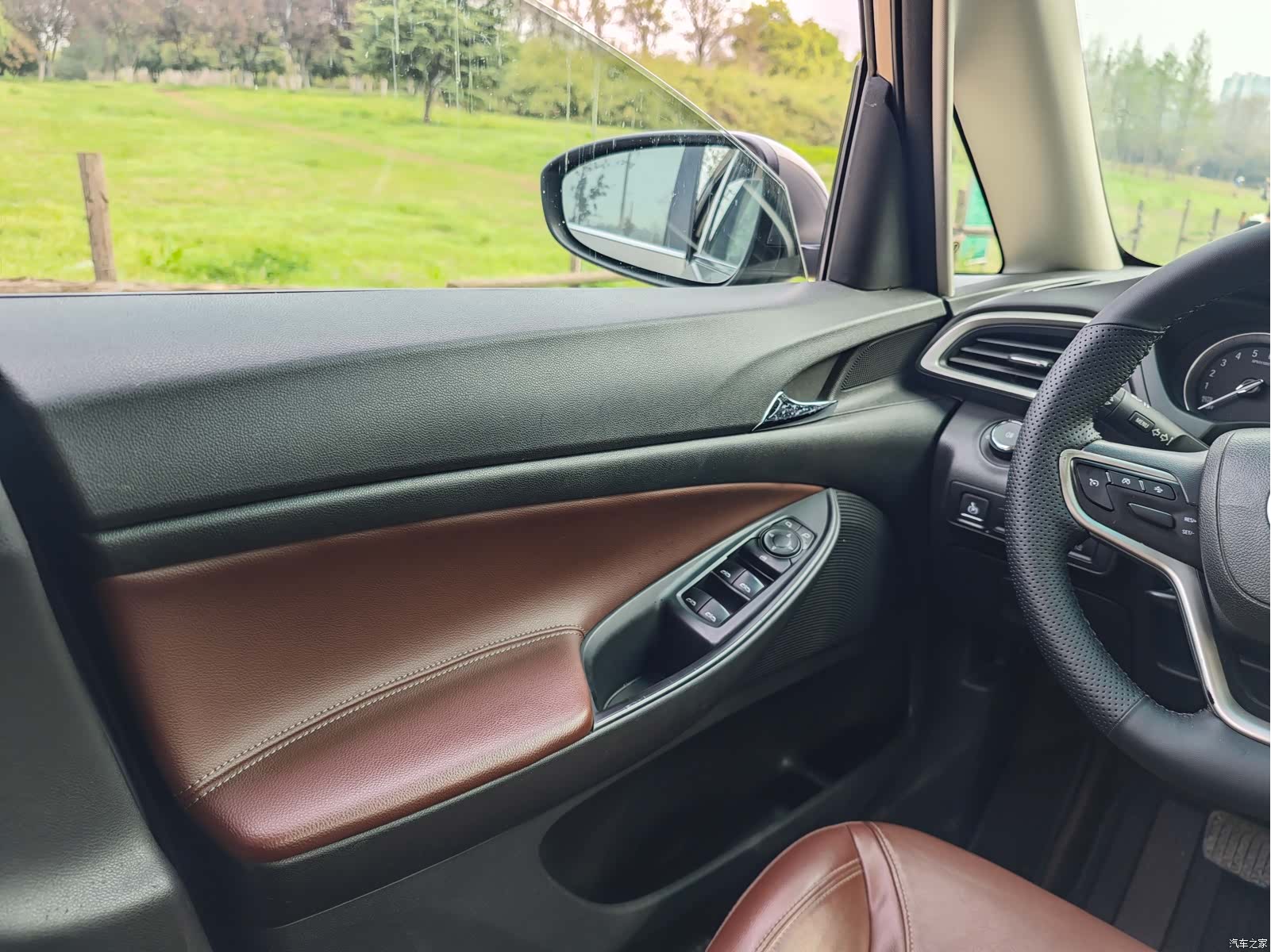 Buick GL6, 2019 13