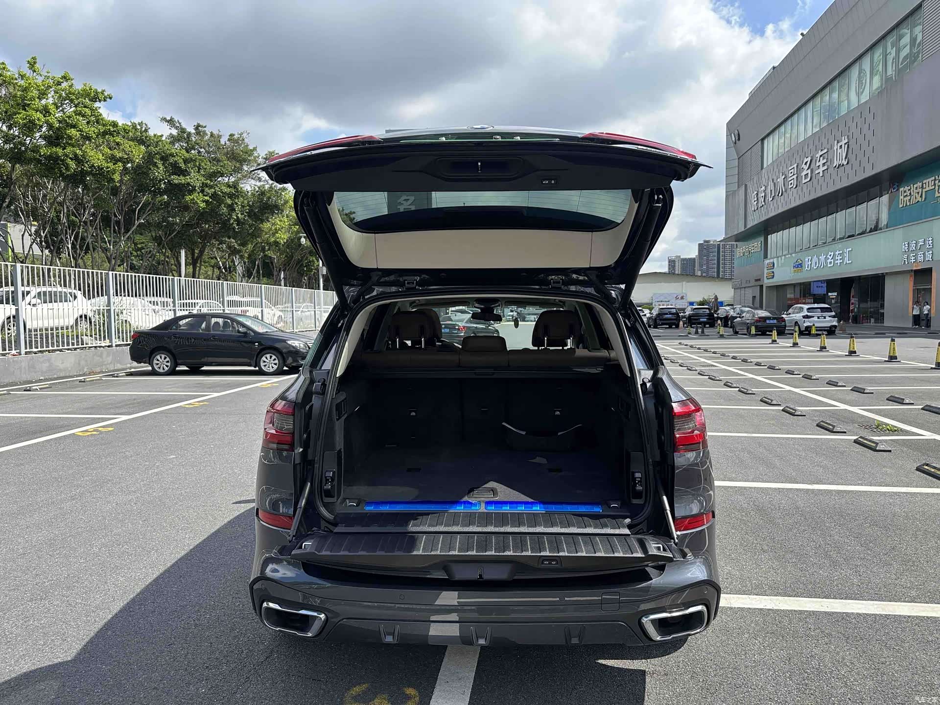 BMW X5, 2021 все фото