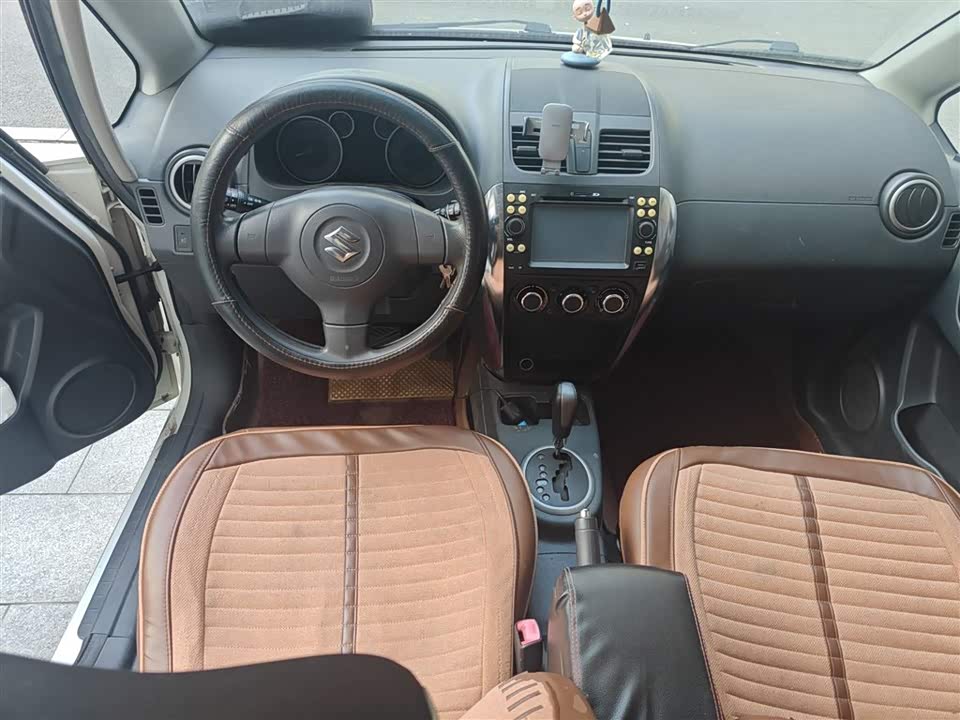 Suzuki Tianyu SX4