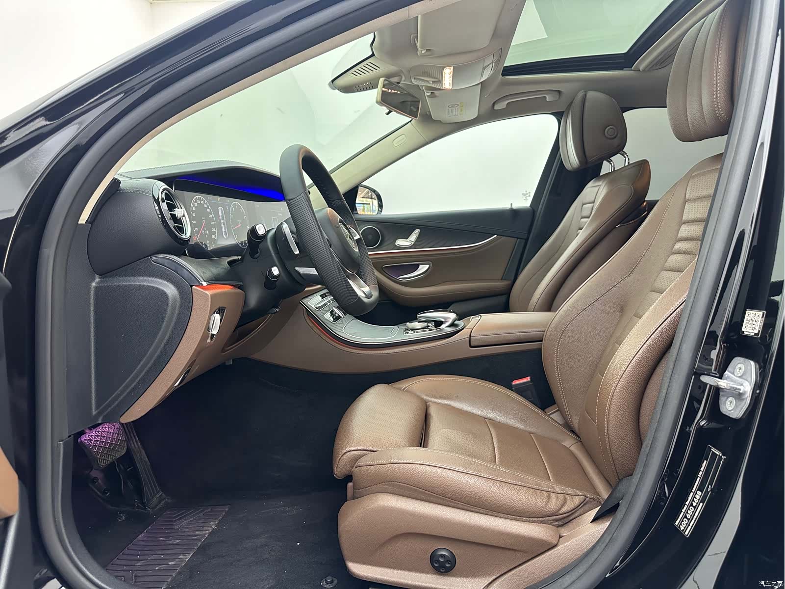 Mercedes-Benz E-Class, 2019 4