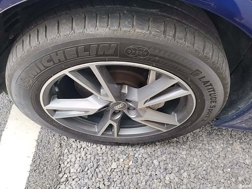 Audi Q5L, 2019 23