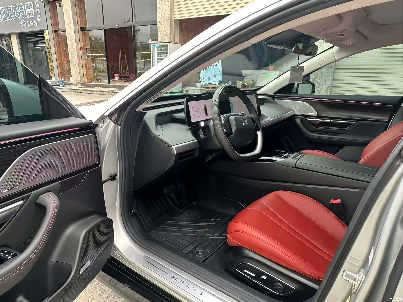 Xpeng P7, 2022 4