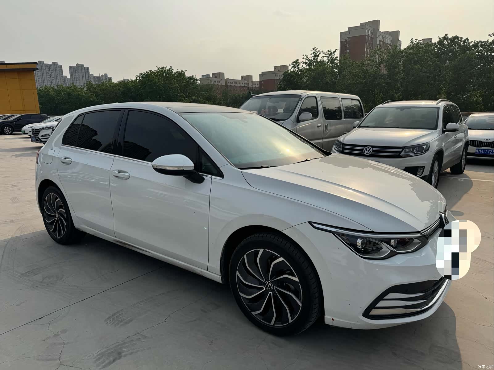 Volkswagen Golf, 2022 3
