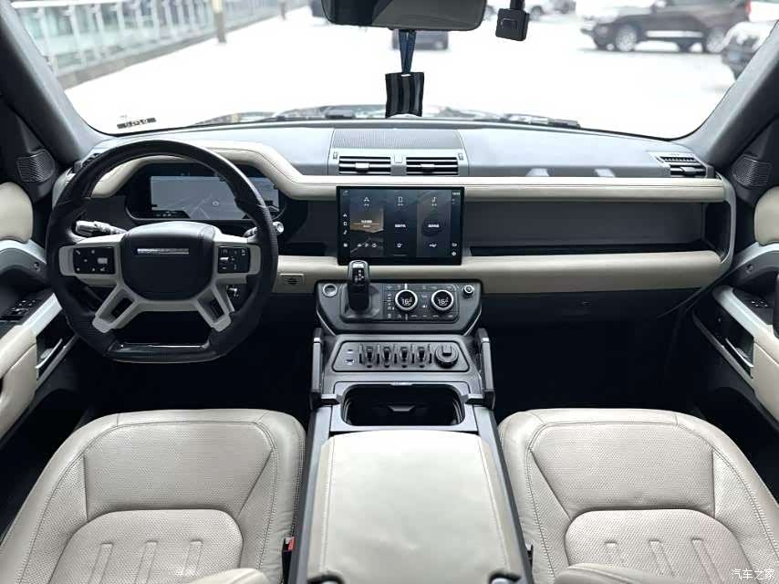 Land Rover Defender, 2022 все фото
