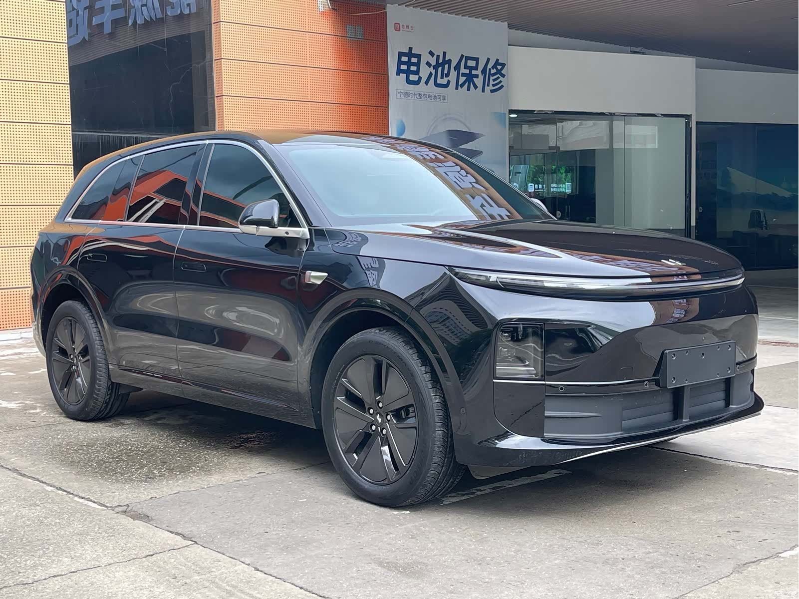 Li Auto L6, 2024 3