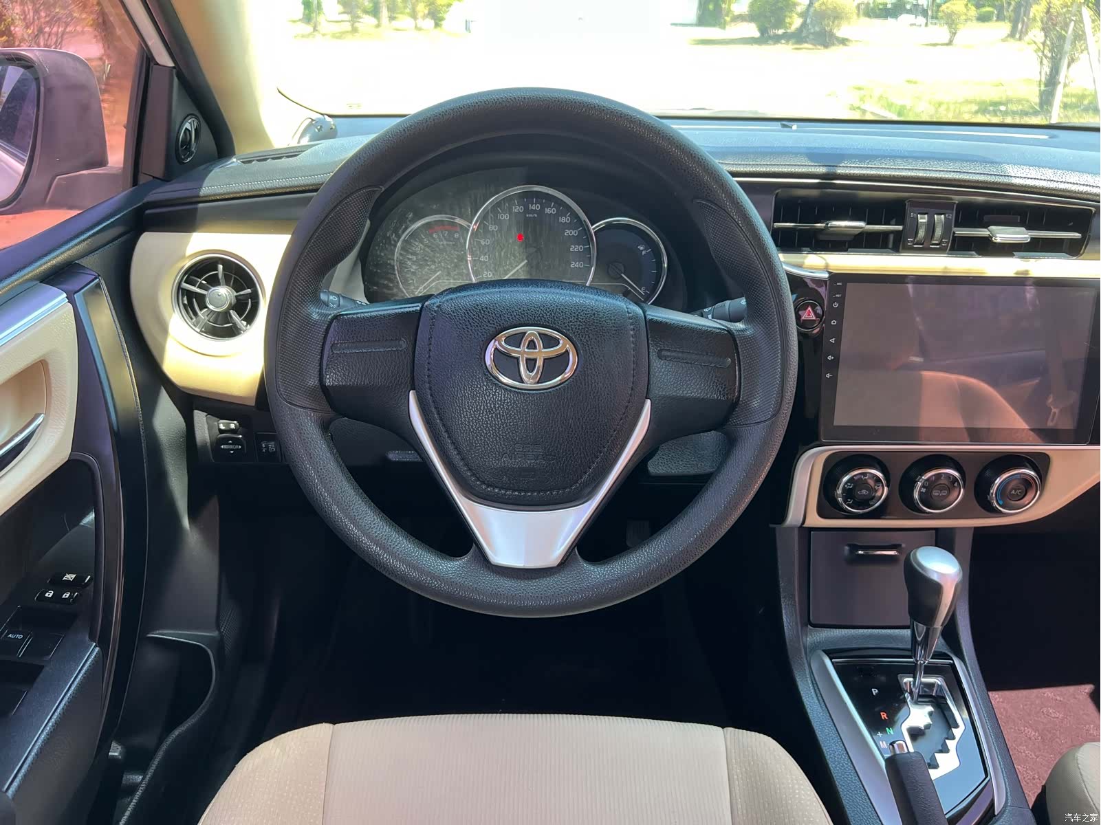 Toyota Corolla, 2017 13