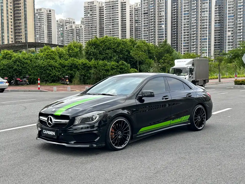 Mercedes-Benz CLA AMG