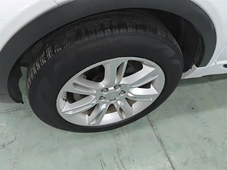 Land Rover Range Rover Aurora