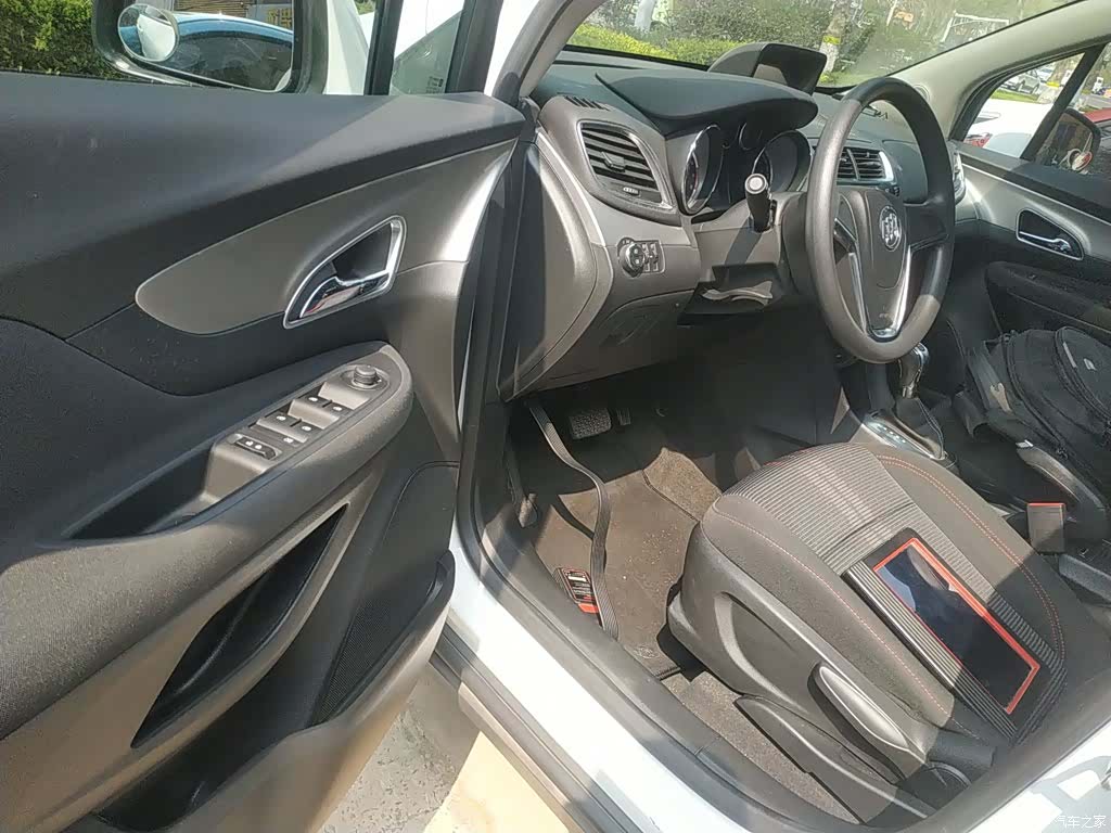 Buick Encore, 2016 16