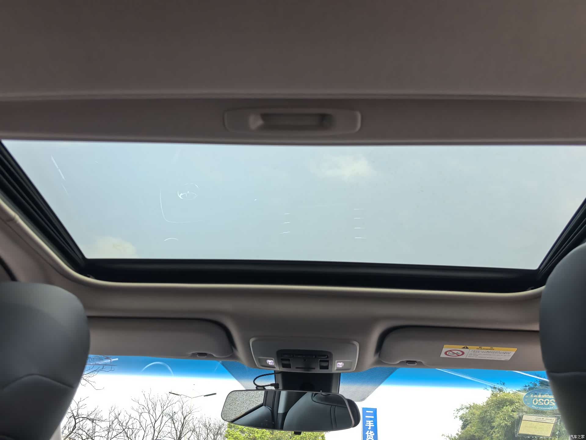 Toyota Camry, 2019 16