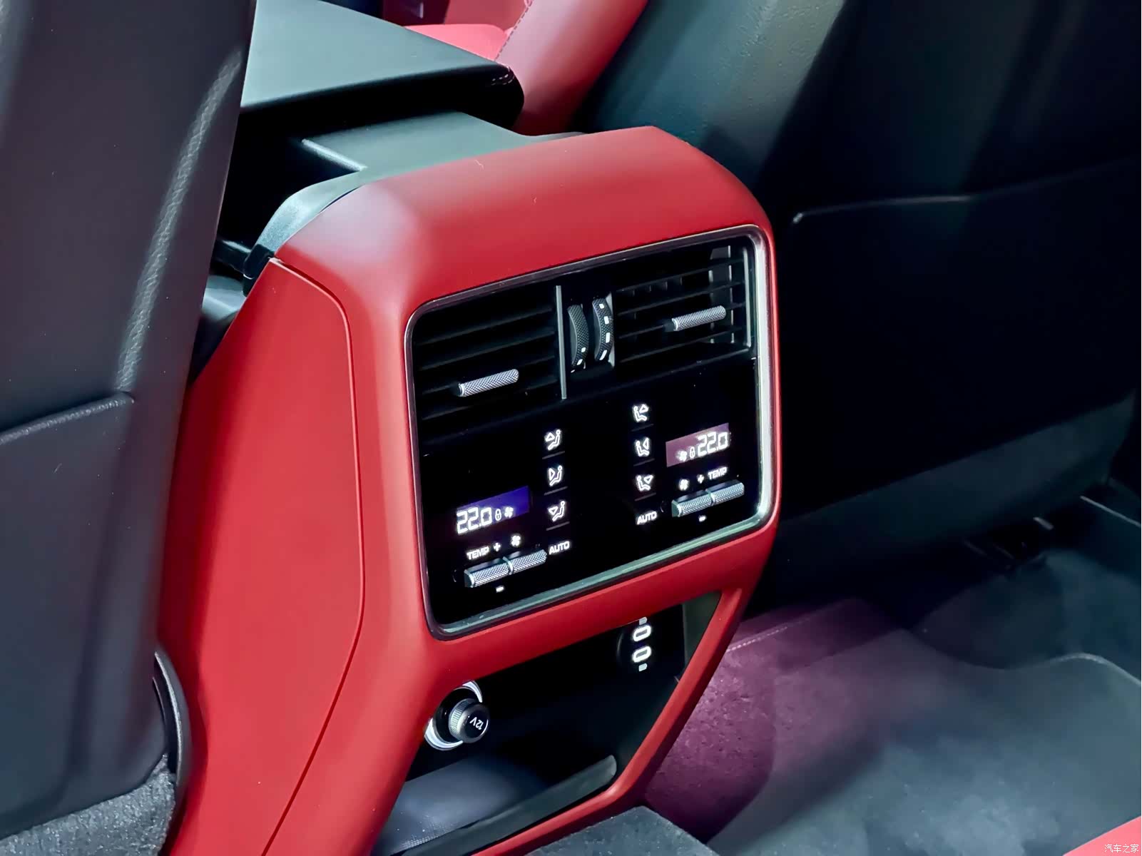 Porsche Cayenne, 2022 23