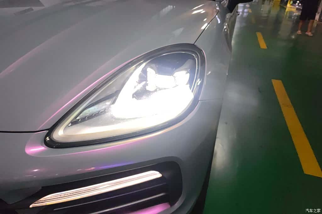 Porsche Cayenne, 2021 все фото
