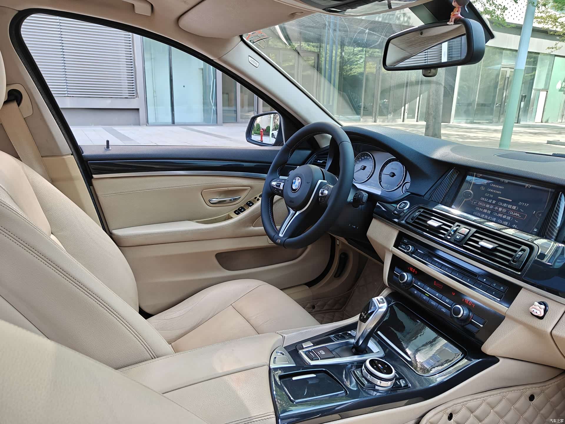 BMW 5 Series, 2014 6