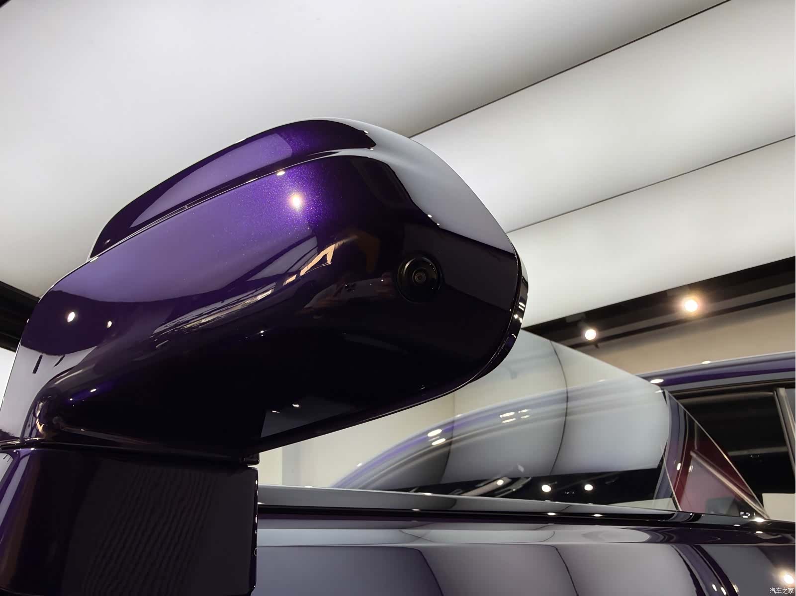 Rolls-Royce Spectre, 2025 14