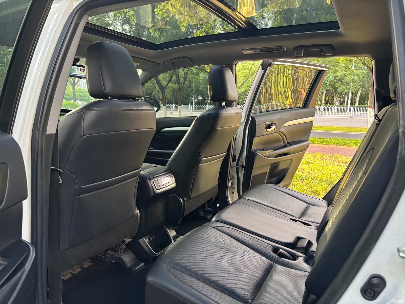 Toyota Highlander, 2020 3