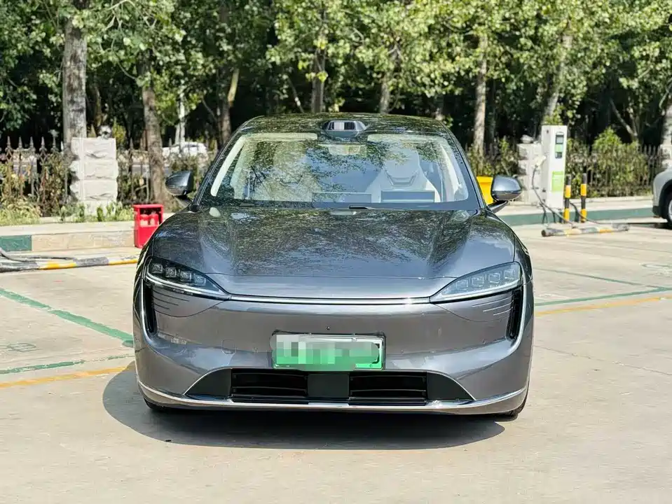 HarmonyOS Wisdom World R7