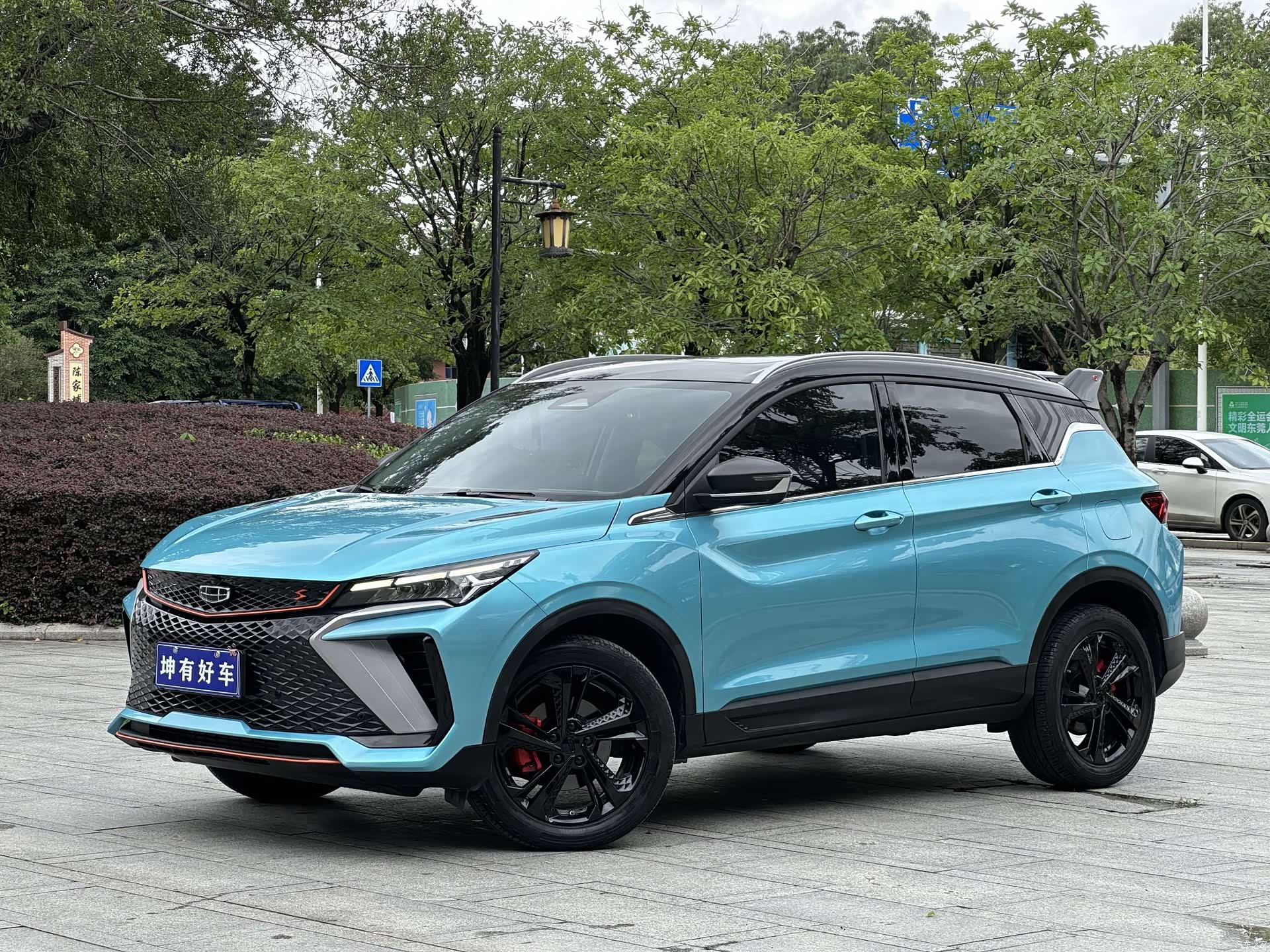 Geely Coolray, 2022 1