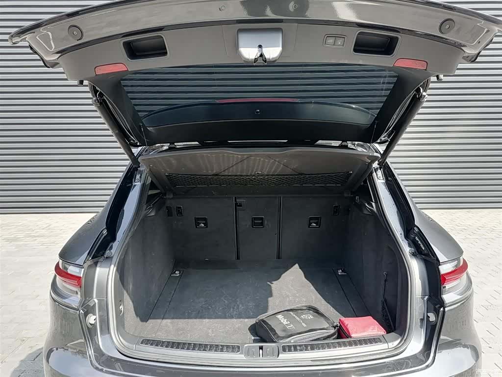 Porsche Macan, 2019 18