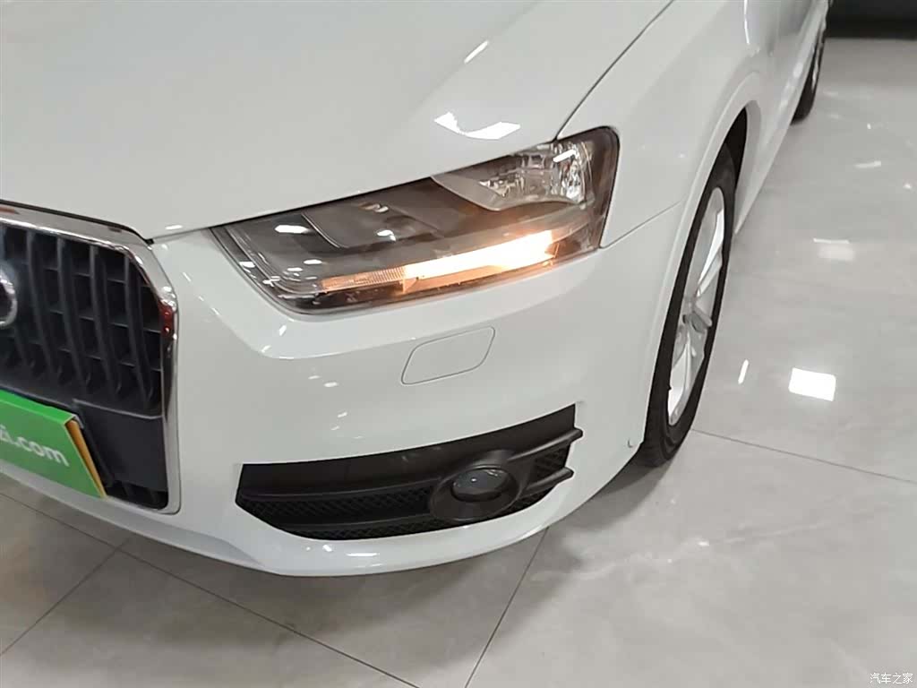 Audi Q3, 2015 24