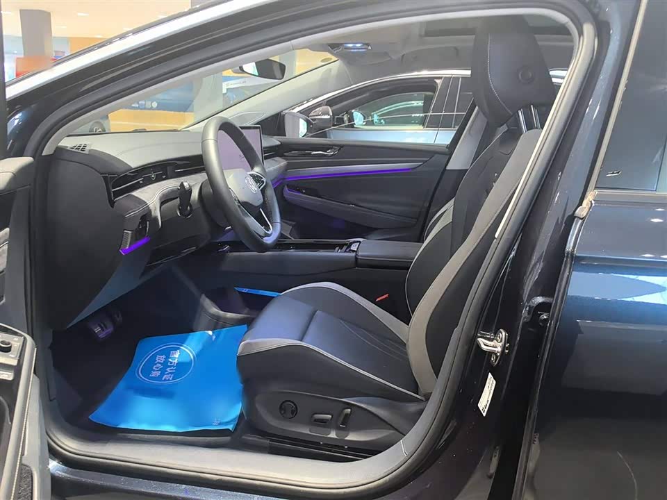 Volkswagen ID.7 VIZZION