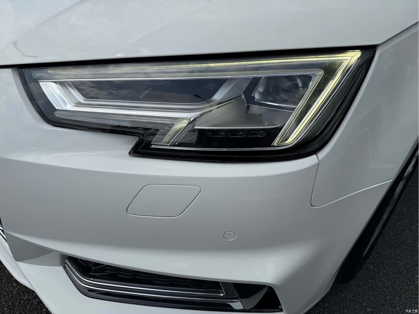 Audi A4L, 2019 28