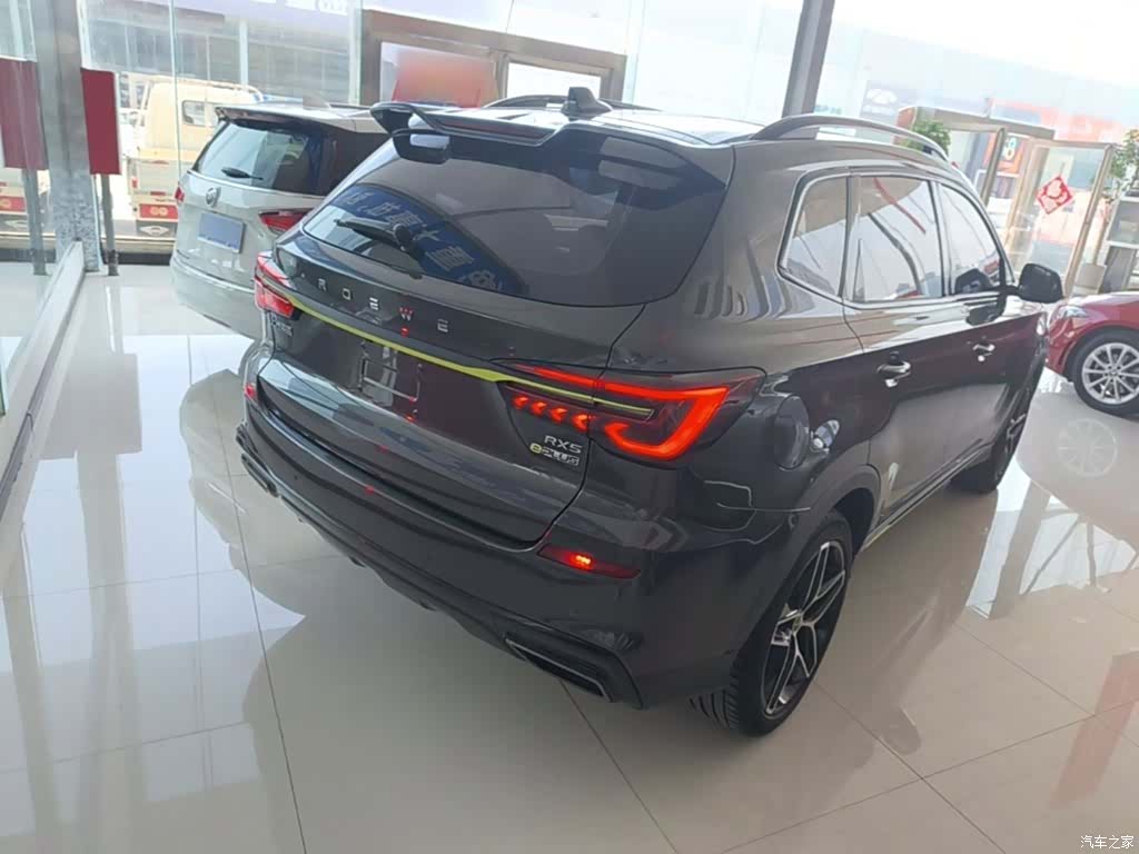 Roewe RX5, 2022 7