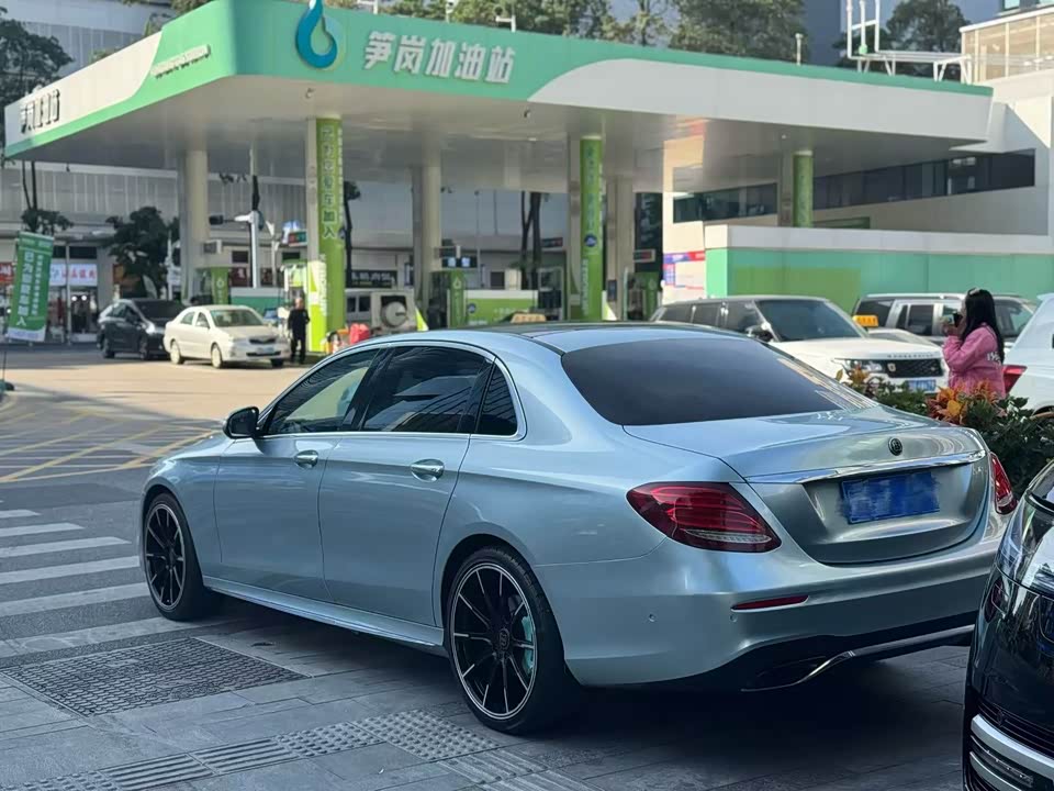 Mercedes-Benz E-class