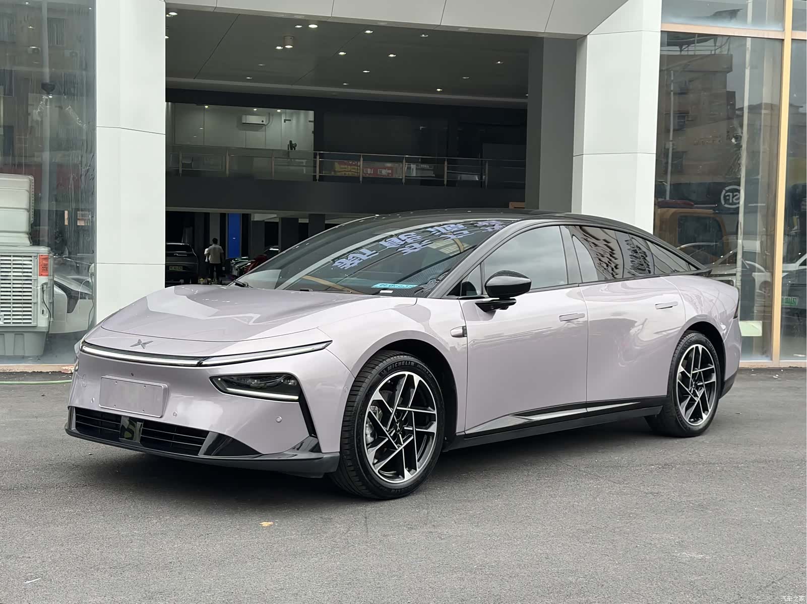 Xpeng P7