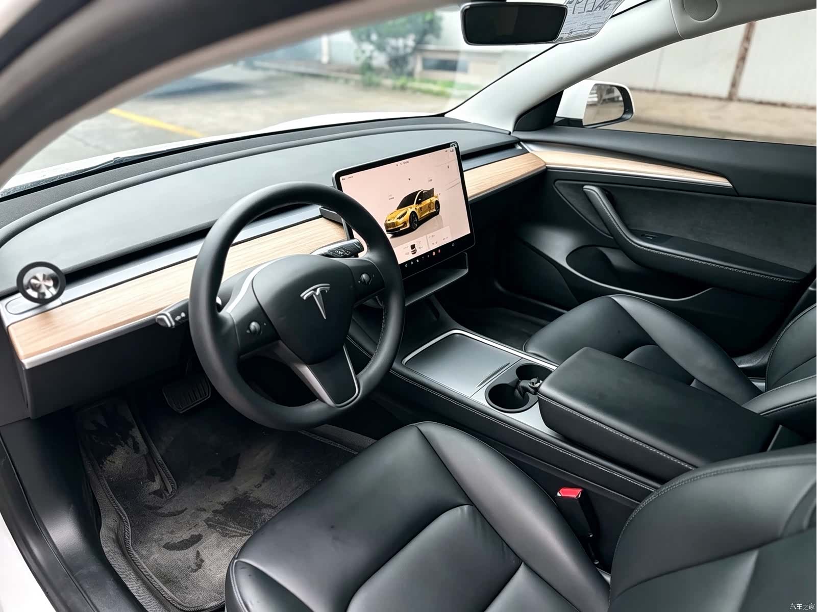 Tesla Model 3, 2020 все фото