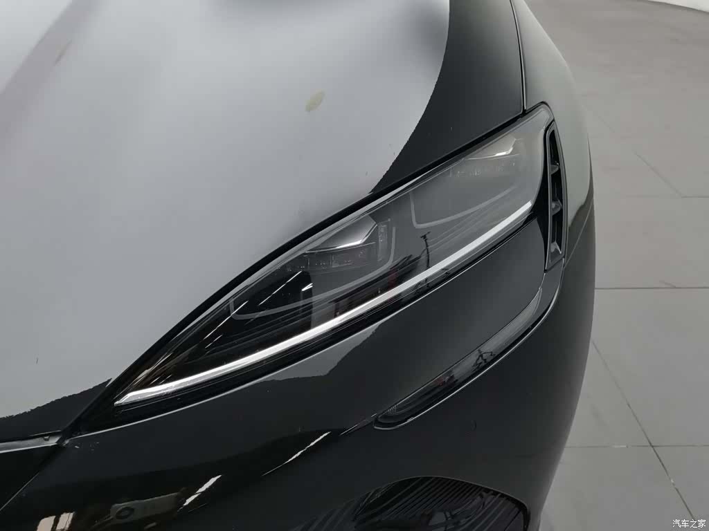 BYD Seal, 2023 7