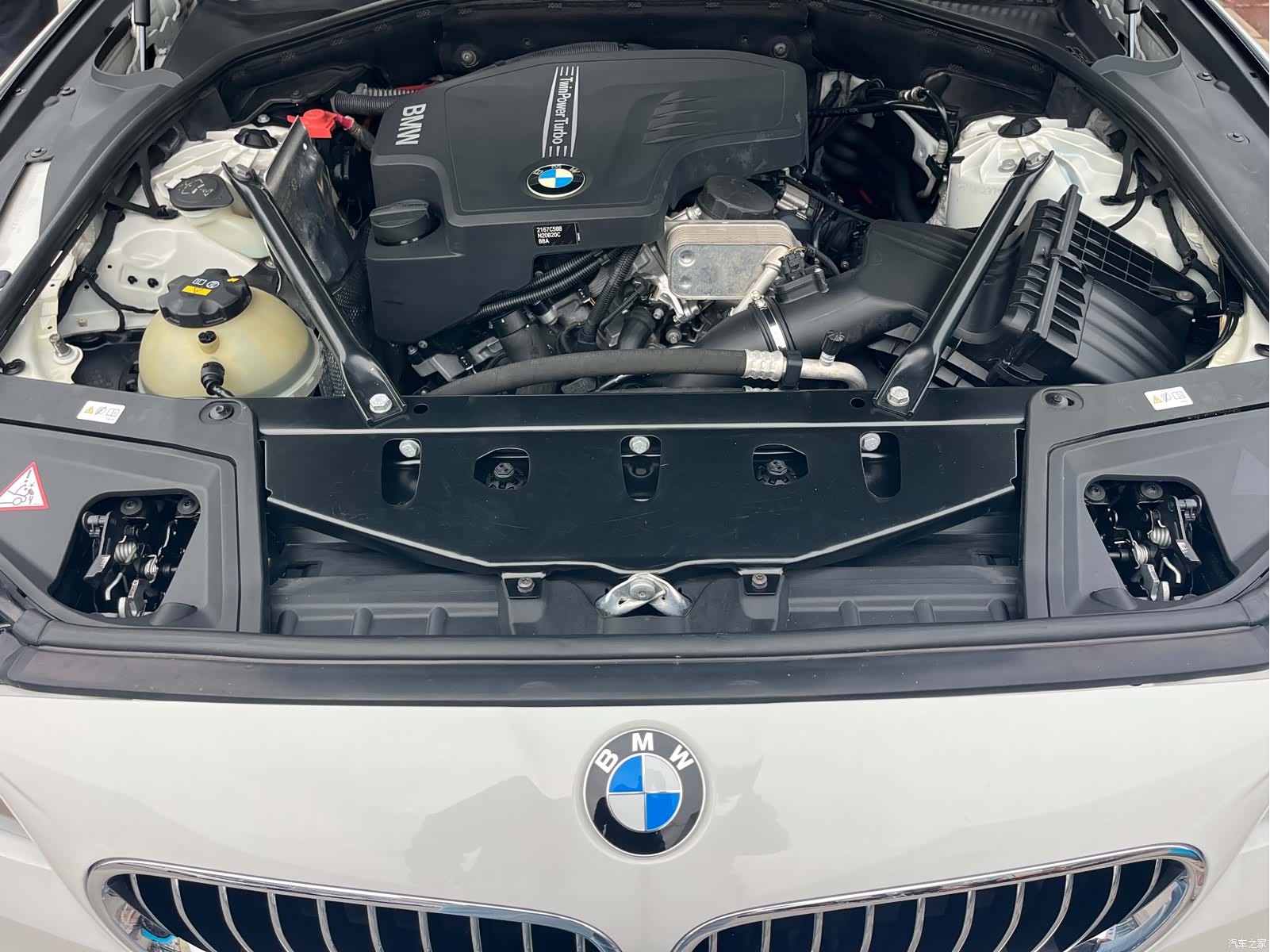 BMW 5 Series, 2015 15