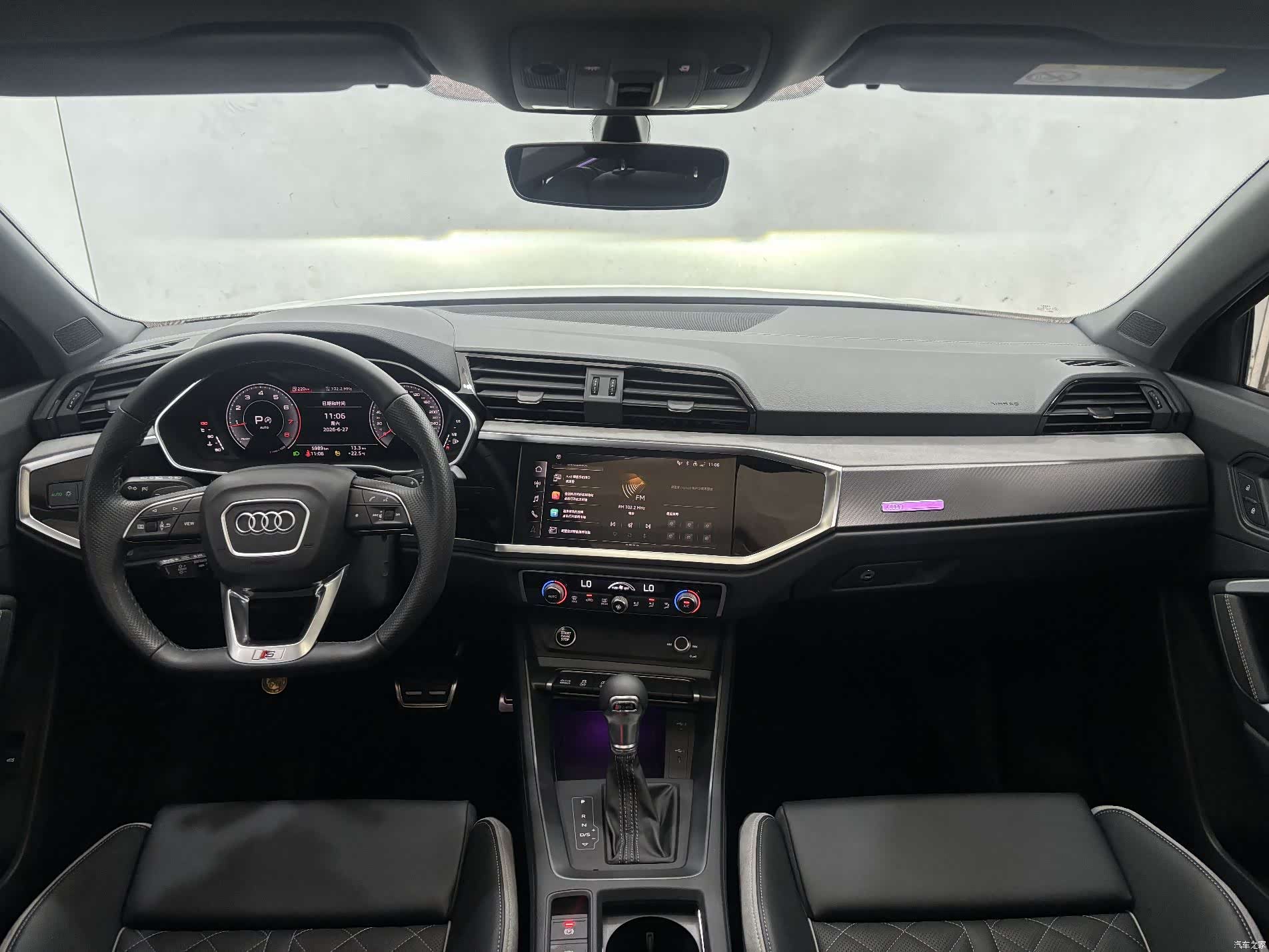 Audi Q3, 2025 14