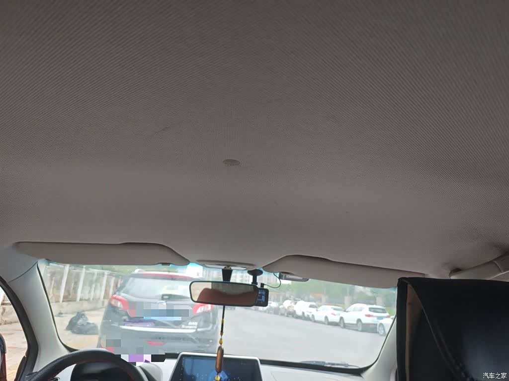 Wuling 310, 2018 9