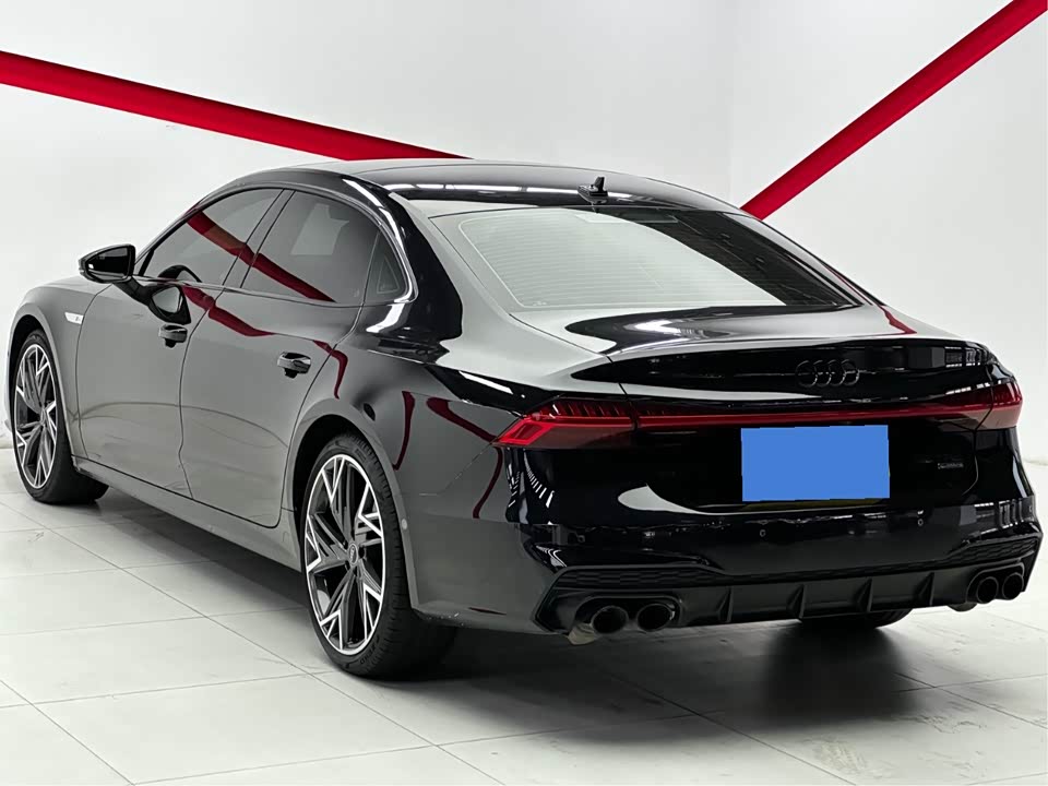 Audi A7L