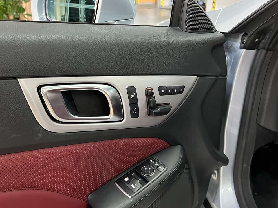 Mercedes-Benz SLK class