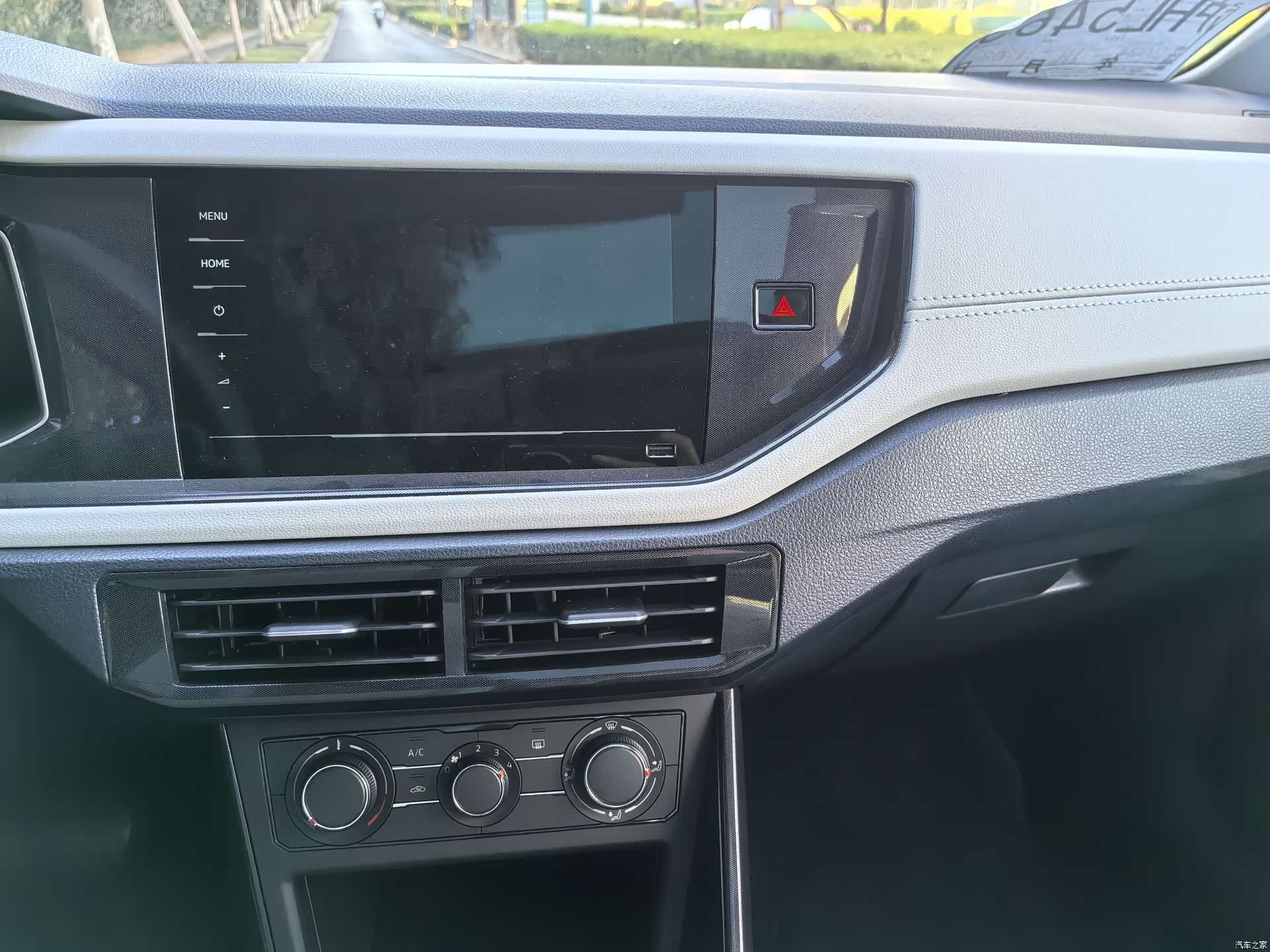 Volkswagen Lavida, 2025 12
