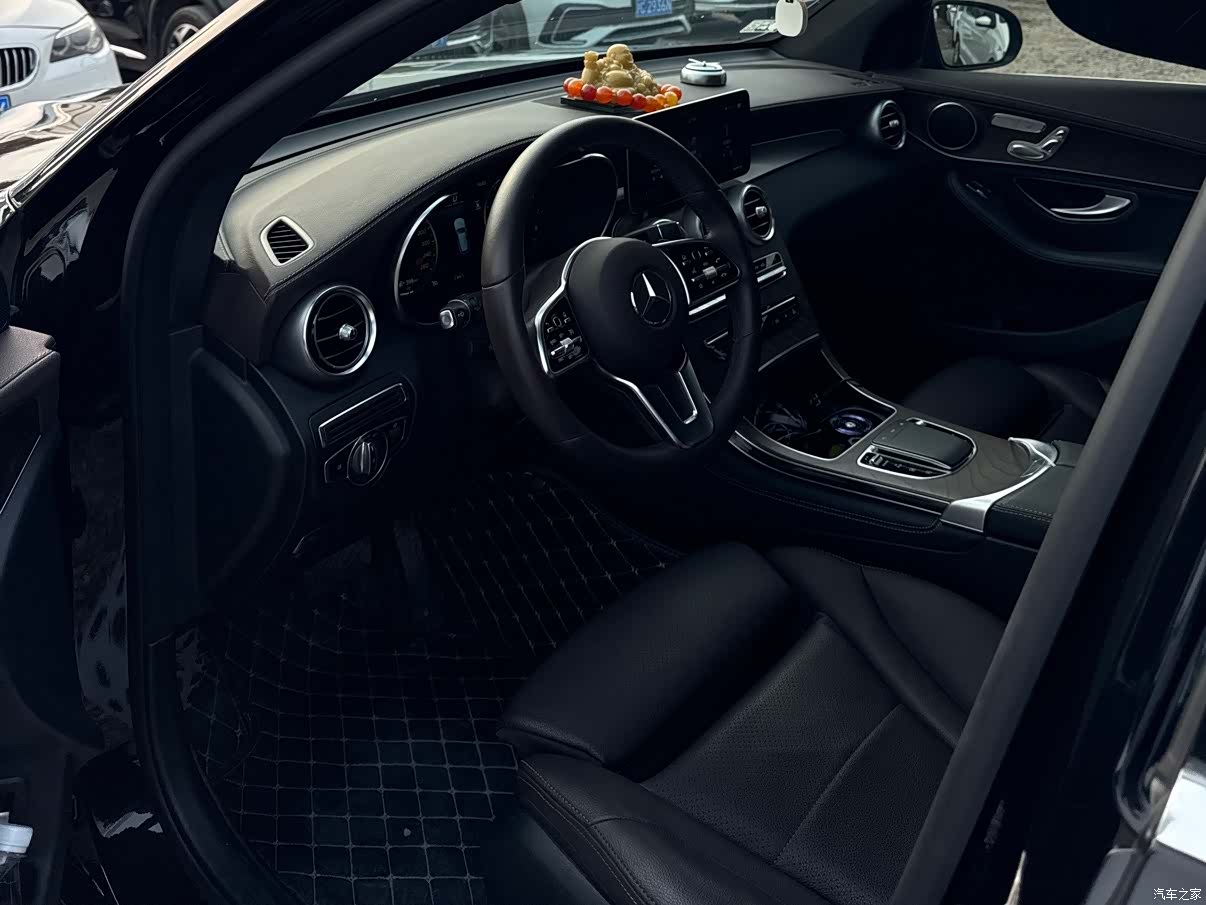 Mercedes-Benz GLC, 2019 7