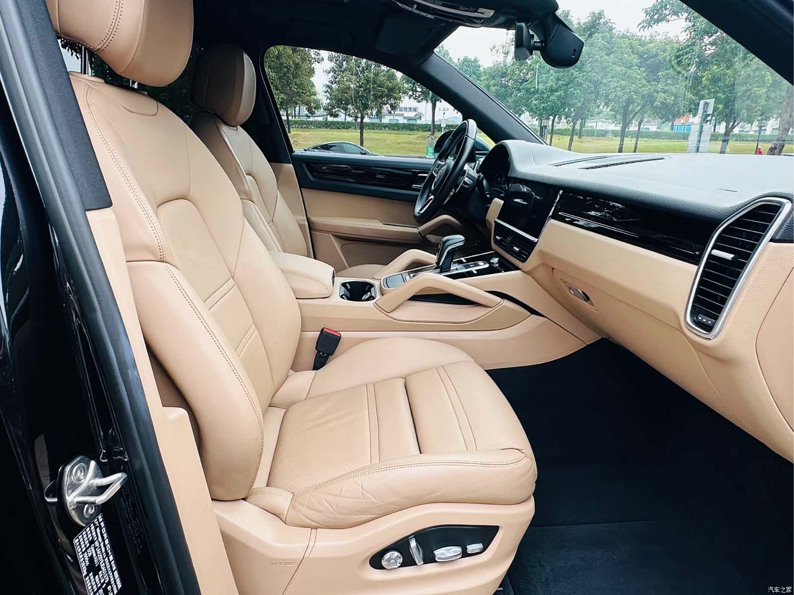 Porsche Cayenne, 2018 10