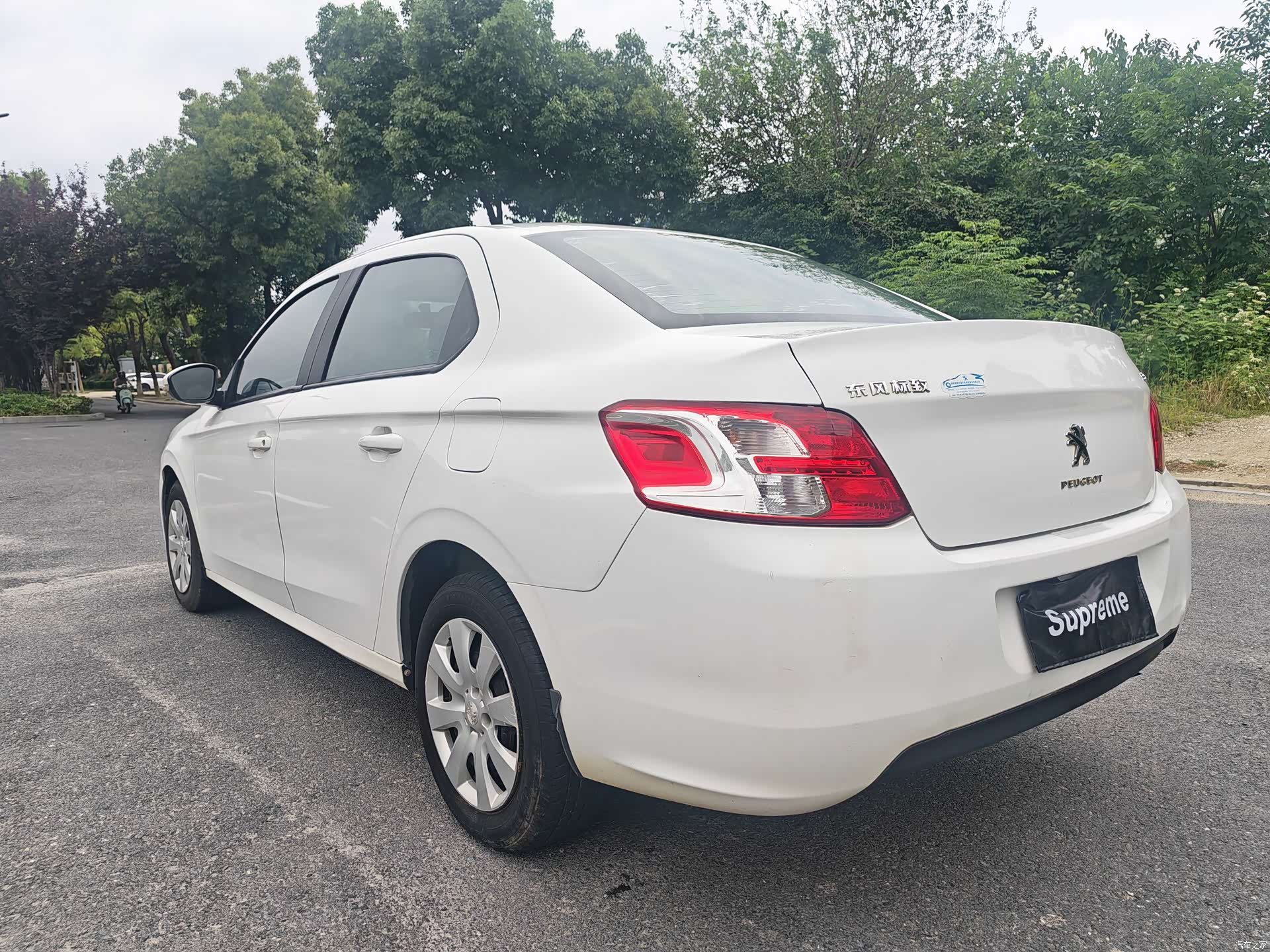 Peugeot 301, 2016 9
