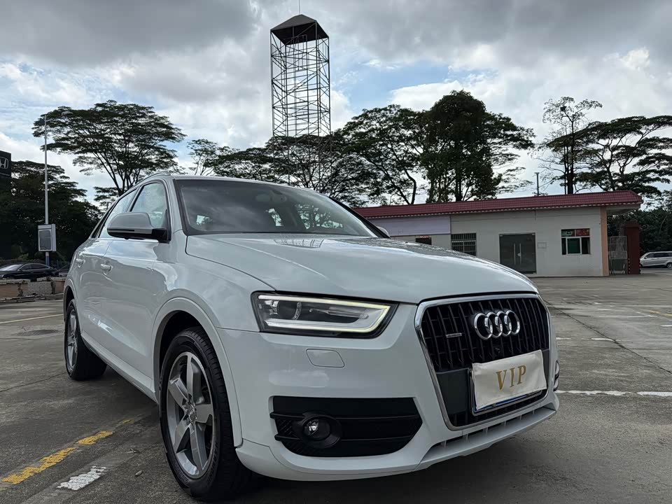Audi Q3
