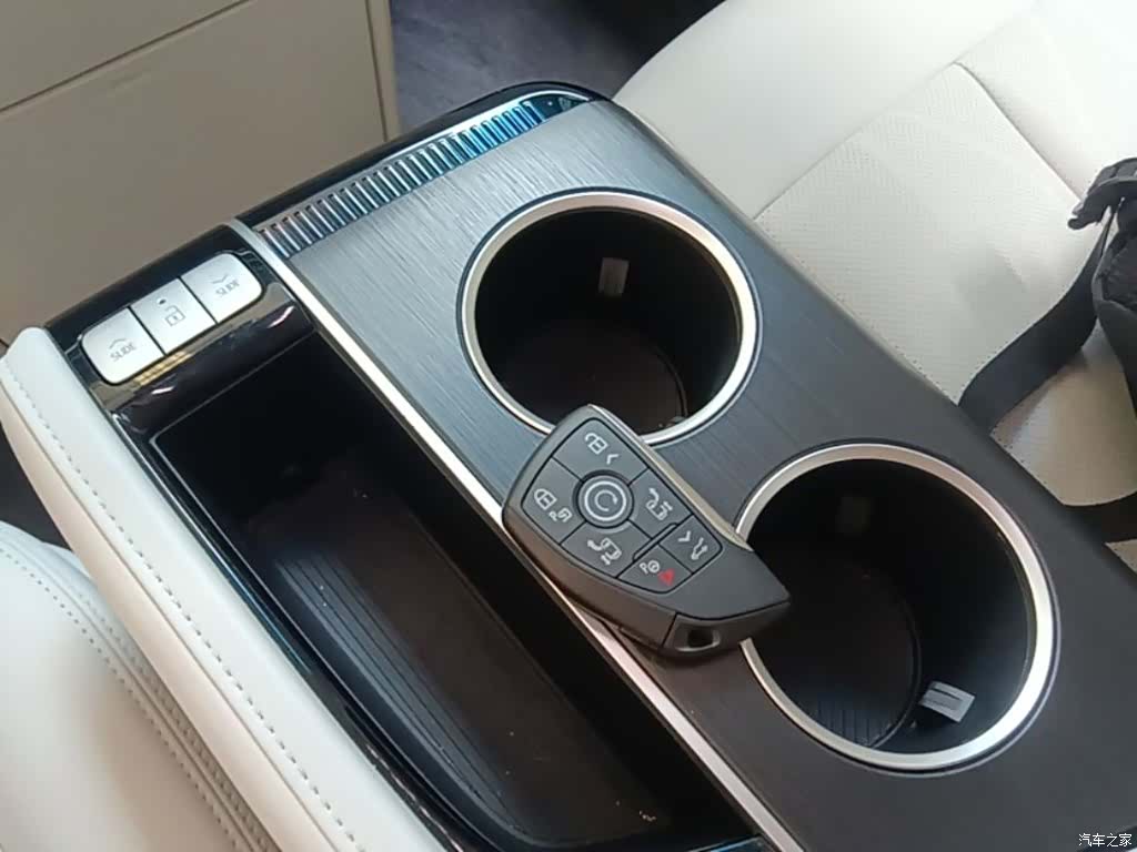 Buick GL8, 2025 15