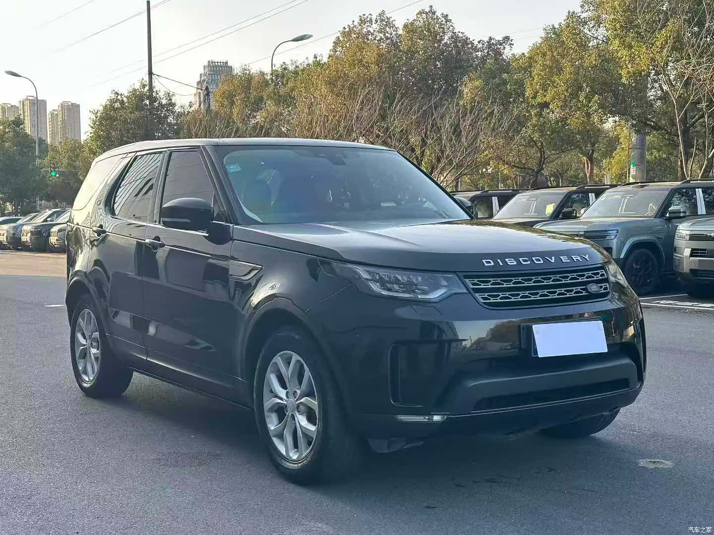 Land Rover Discovery, 2018 3
